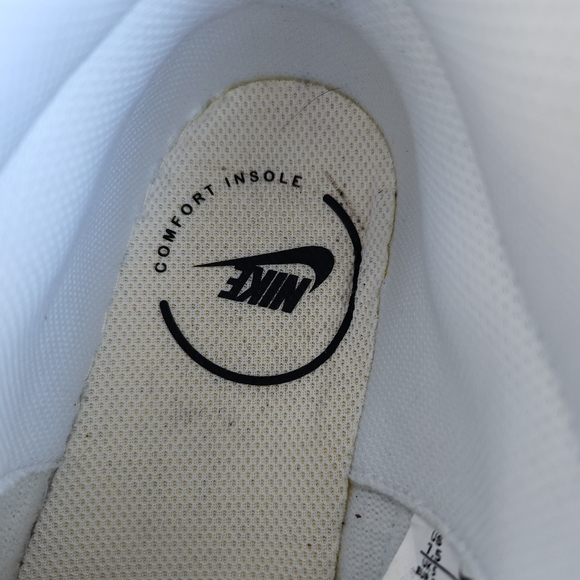 Nike Women's Court Royale 2 Mid High-Top Sneakers Snakeskin Swoosh Size 7.5 - Picture 15 of 17